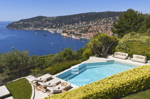 Villa contemporaine 6 chambres avec vue mer panoramique – Saint-Jean-Cap-Ferrat